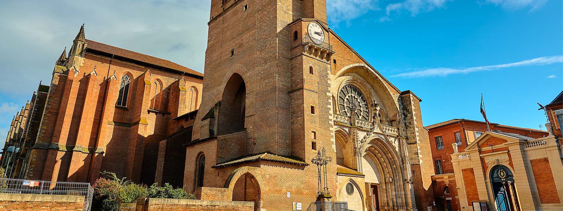 tour de toulouse a pied