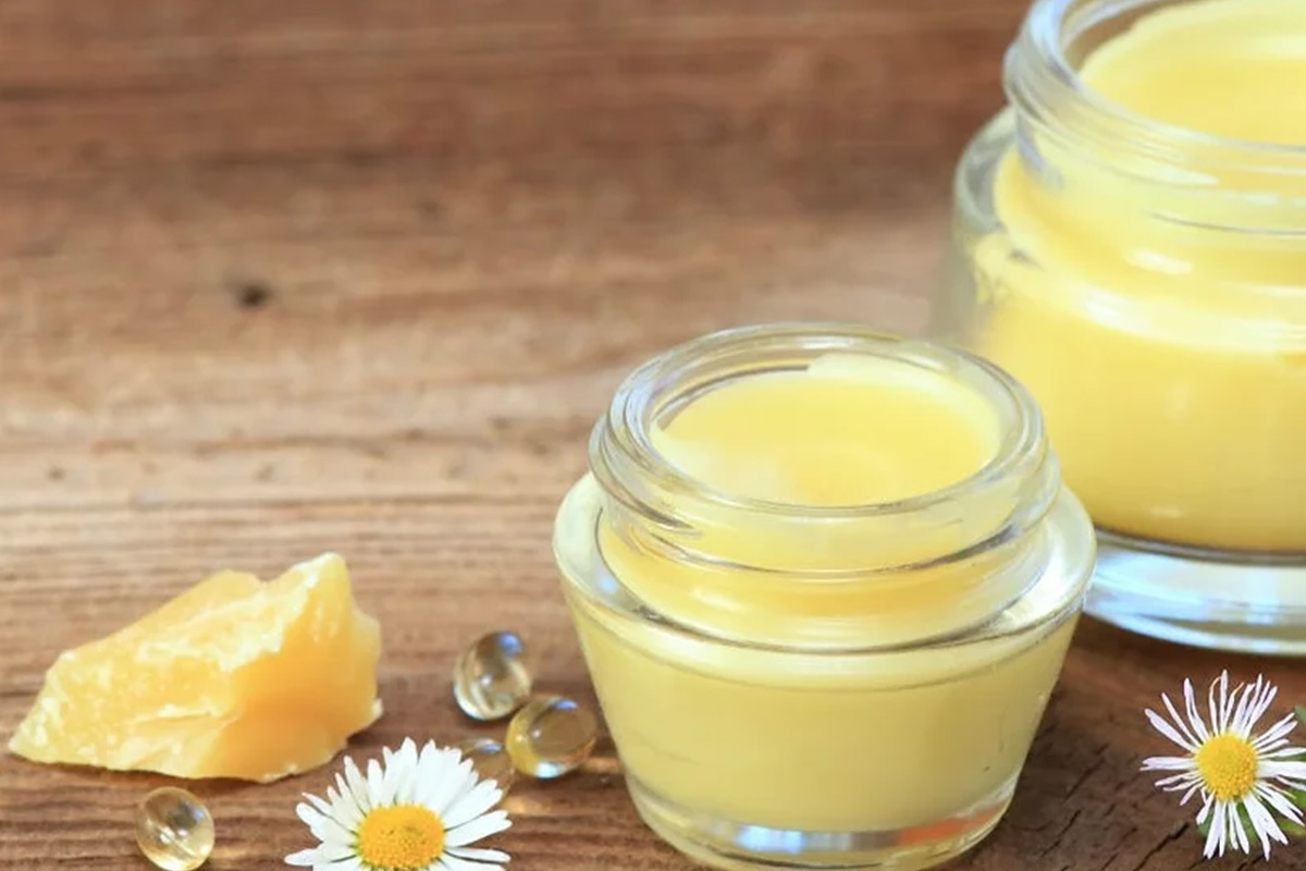 Atelier DIY : Baume d’été anti-piqûres & coups de soleil