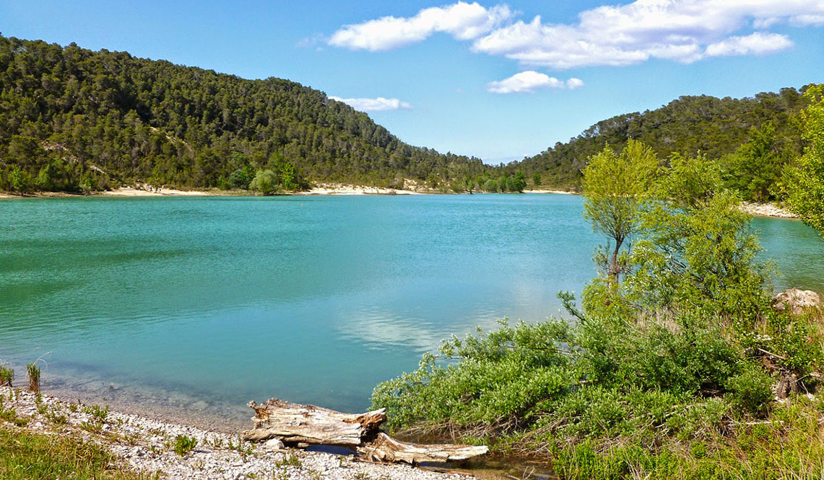 Lieux de baignade dans l'Hérault : Le lac de Cécélès