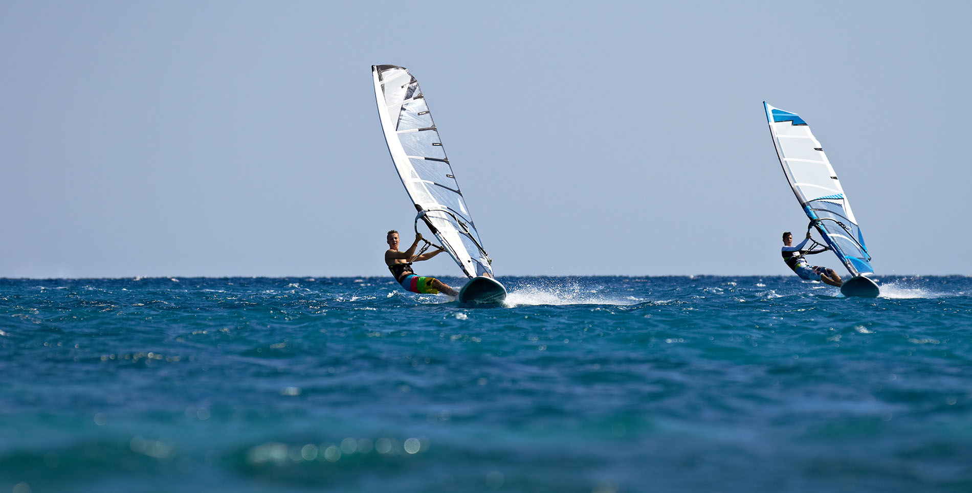 2 planches à voile sur la mer à Palavas-les-Flots